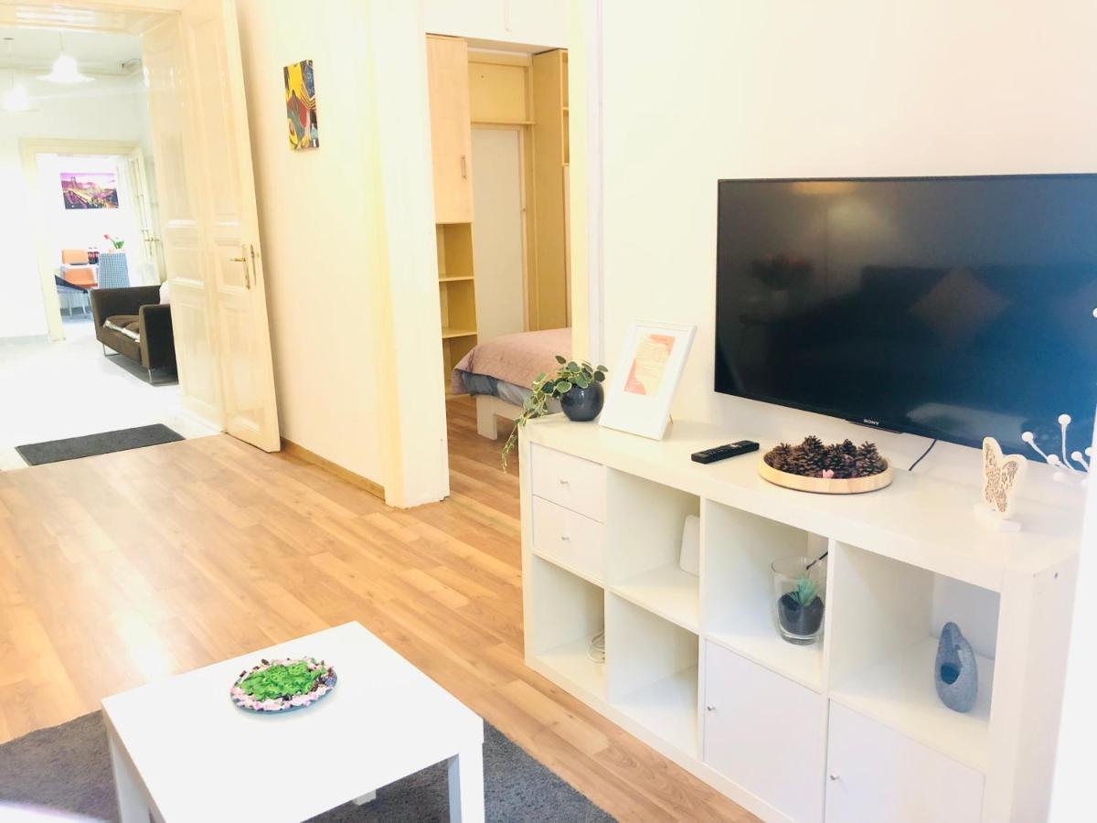 Budapest Downtown Andrassy Ngoại thất bức ảnh